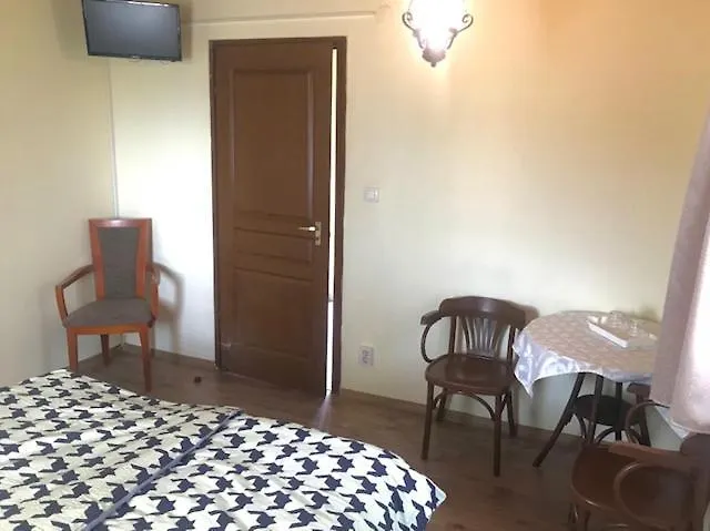 Couette-café Convoy Panzio